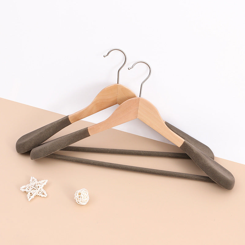 Solid Wood Wide-Shoulder Suit Hanger