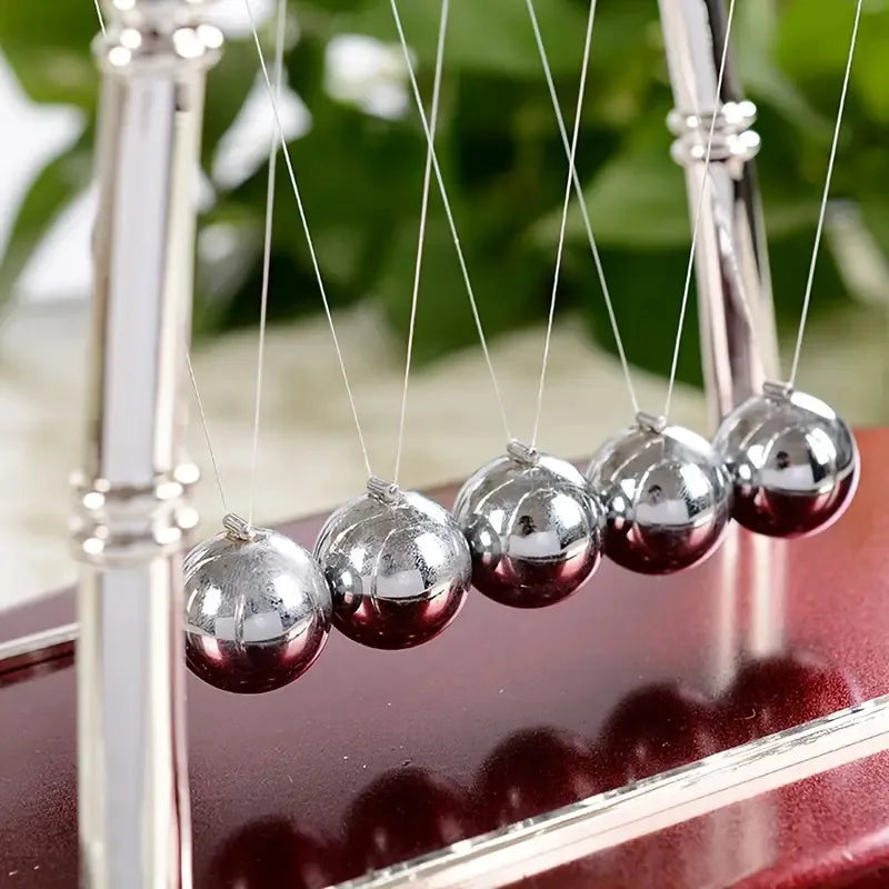 Newton's Cradle Balance Balls