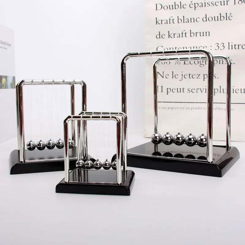 Newton's Cradle Balance Balls